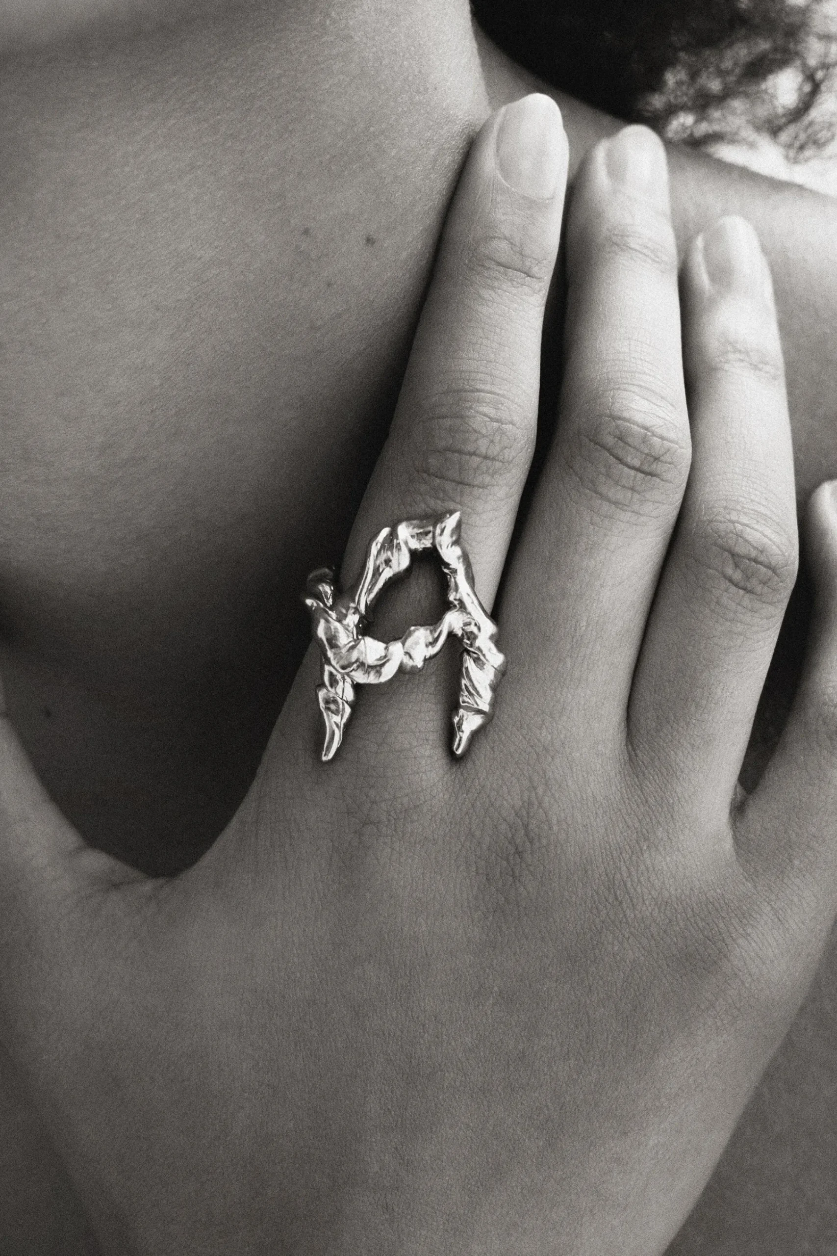 Joyería-Desigual Anillo letra A baño plata Zalio