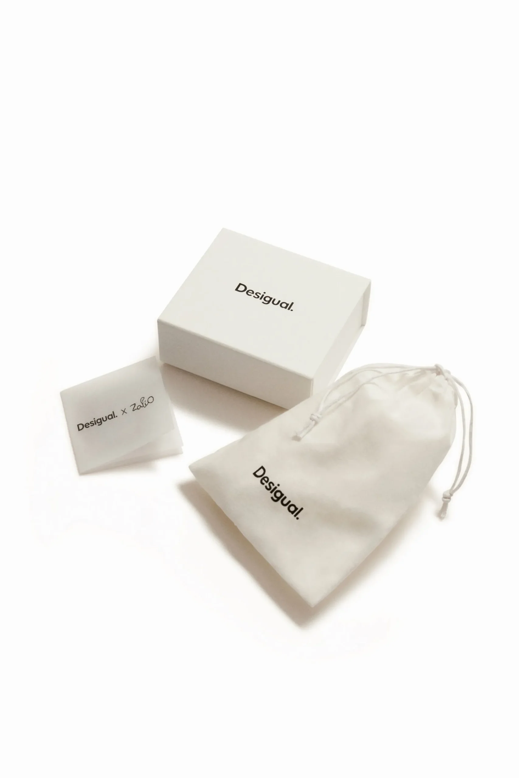 Joyería-Desigual Anillo letra M baño plata Zalio