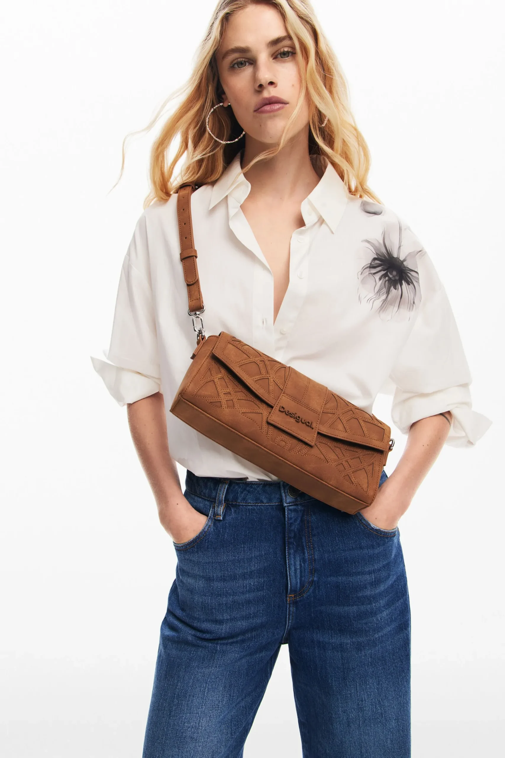 Bolsos-Desigual Bolsa relieves geométricos
