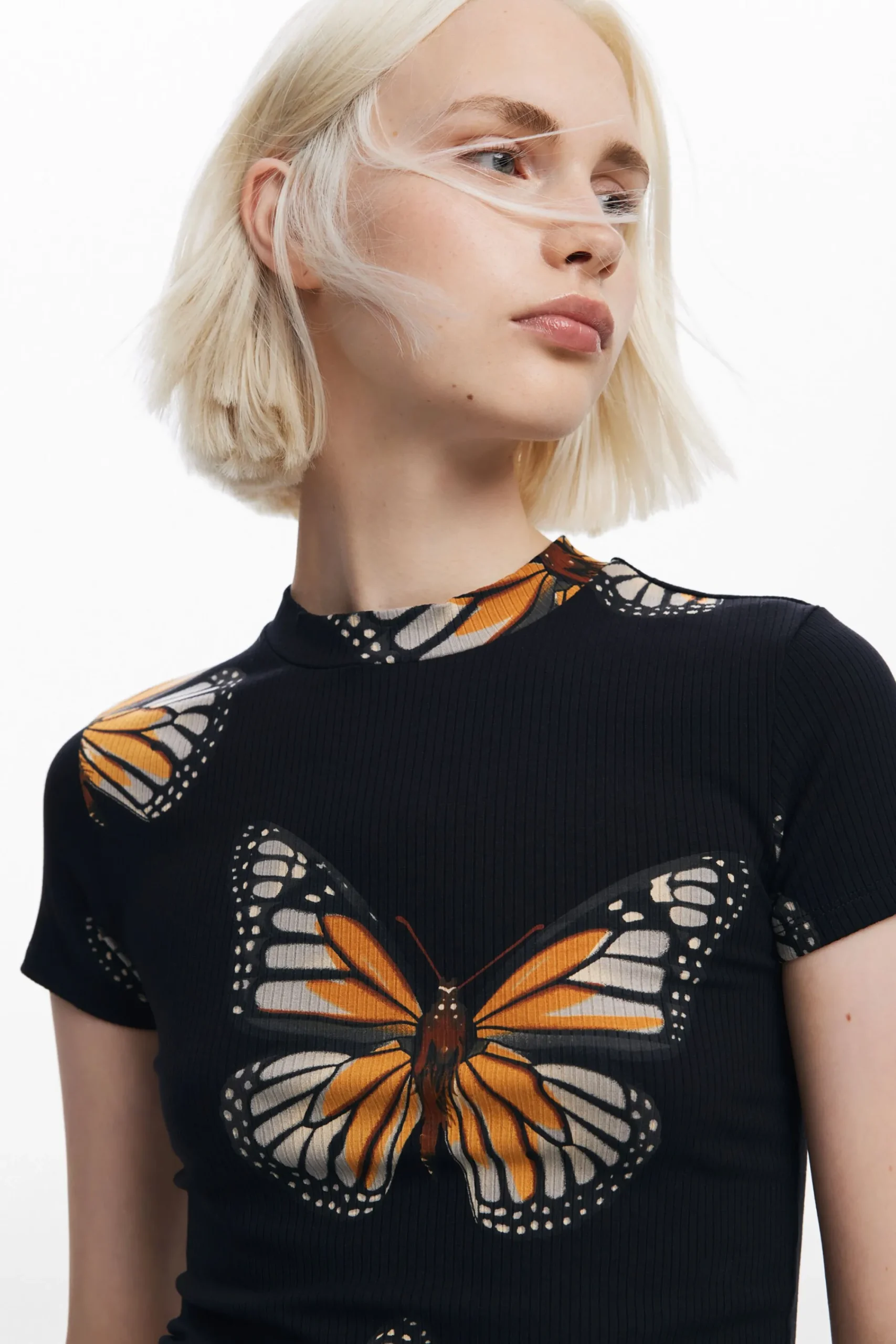 Ropa De Punto|Camisas Y Blusas-Desigual Camiseta manga corta mariposas