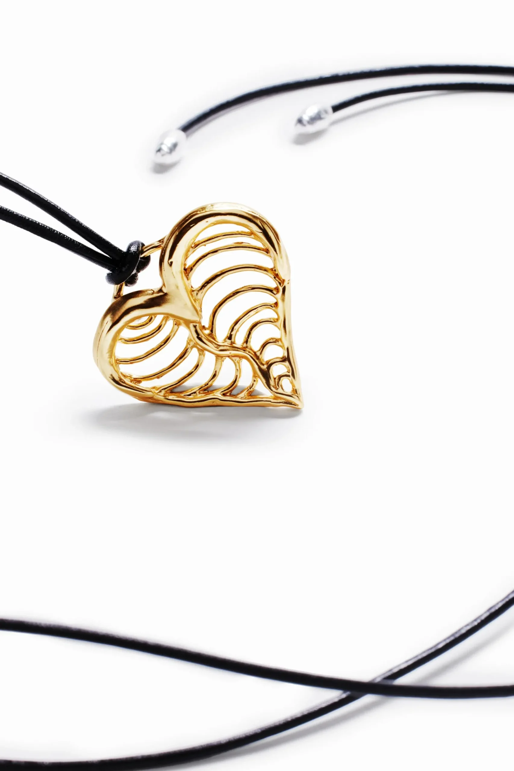 Joyería-Desigual Colgante corazón cordón baño oro Zalio