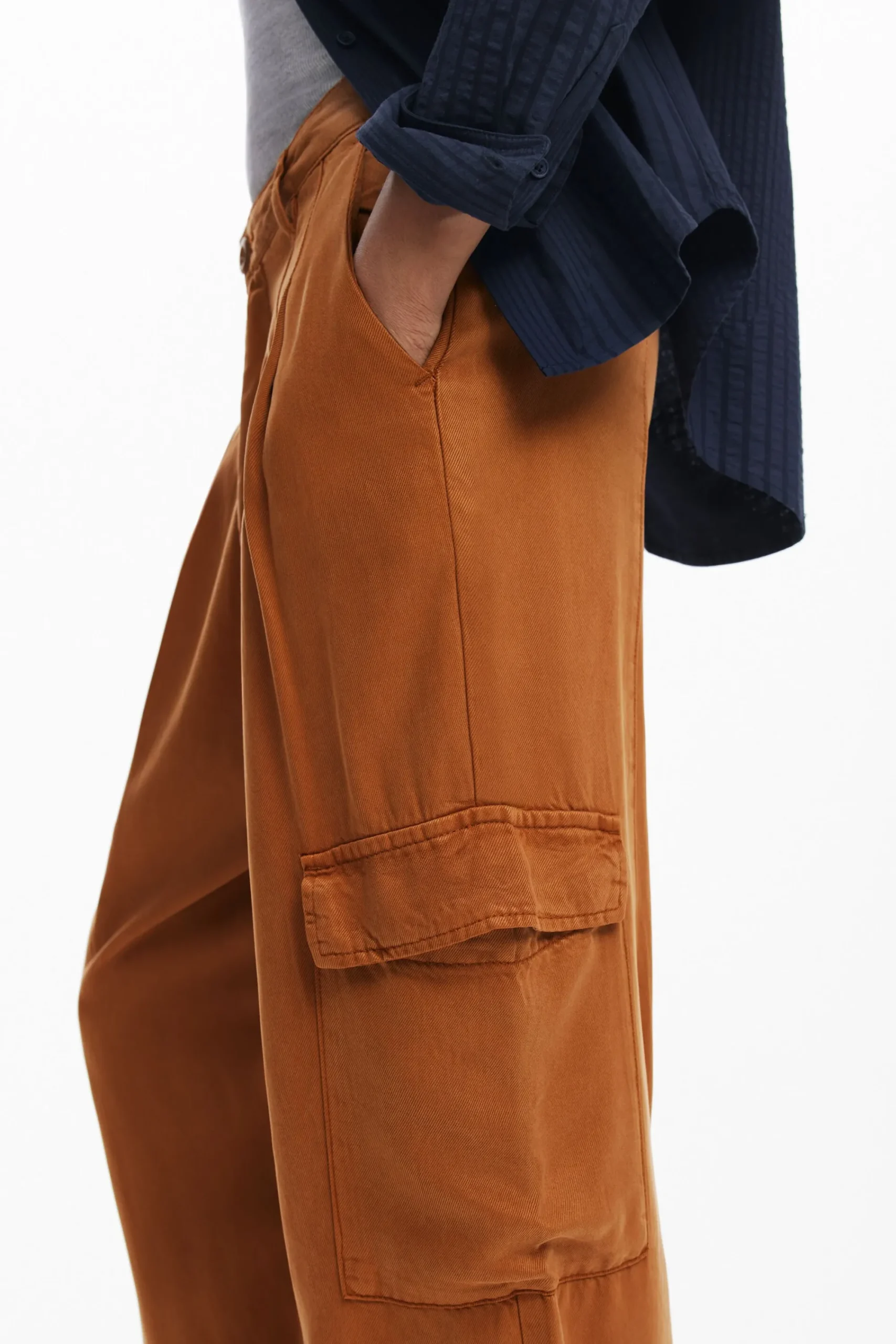 Pantalones-Desigual Pantalones cargo fluidos