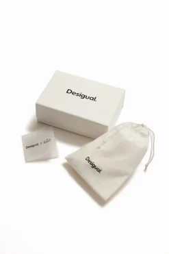 Joyería-Desigual Pendientes largos asimétricos flor baño oro Zalio